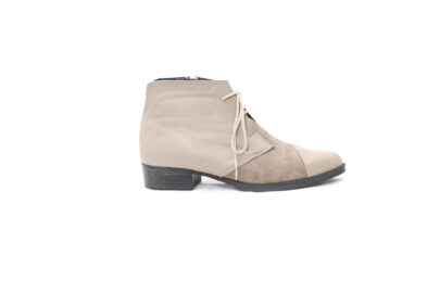 ציפורה מגפון שרוכים