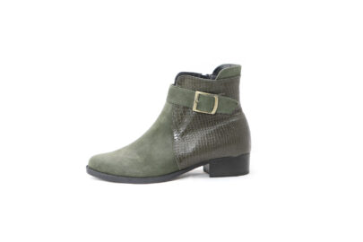 קייסי מגפון עור