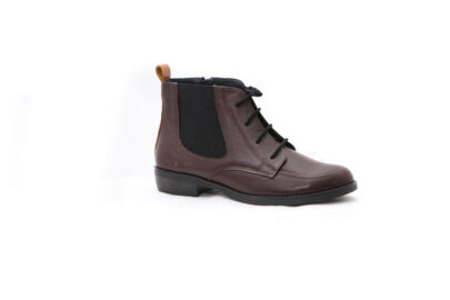 כריסטינה מגפון שרוכים