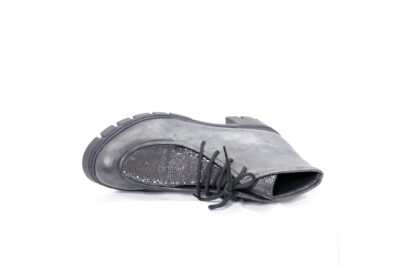 מדיסון מגפון מוקסין