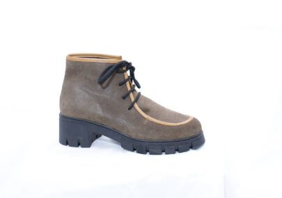 מדיסון מגפון מוקסין