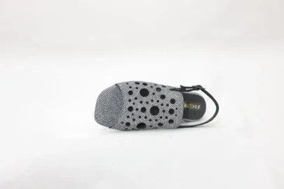 אנני סנדל עור